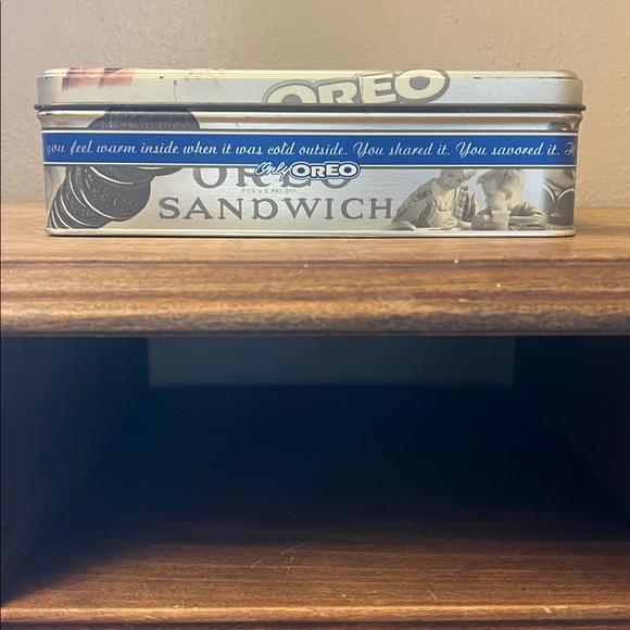 Vintage 1999 Oreo Tin - Picture 5 of 11